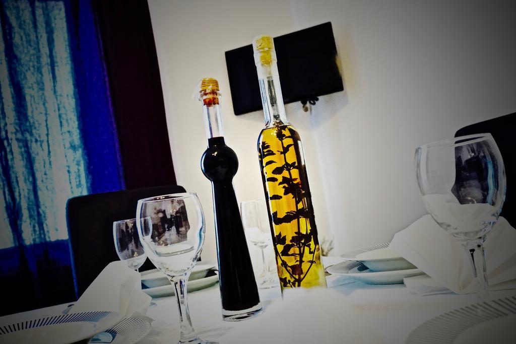 House Mariposa Hotel Trogir Bagian luar foto