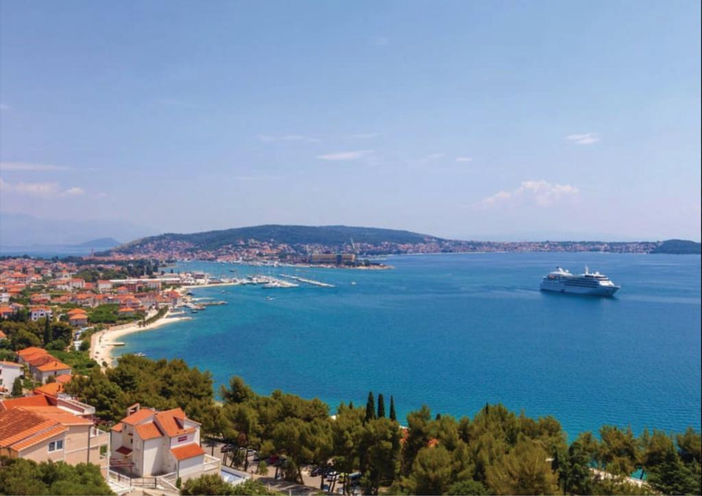 House Mariposa Hotel Trogir Bagian luar foto