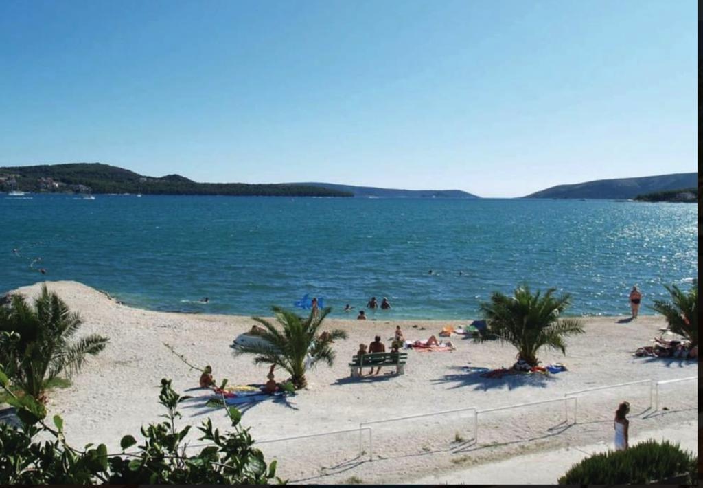 House Mariposa Hotel Trogir Bagian luar foto