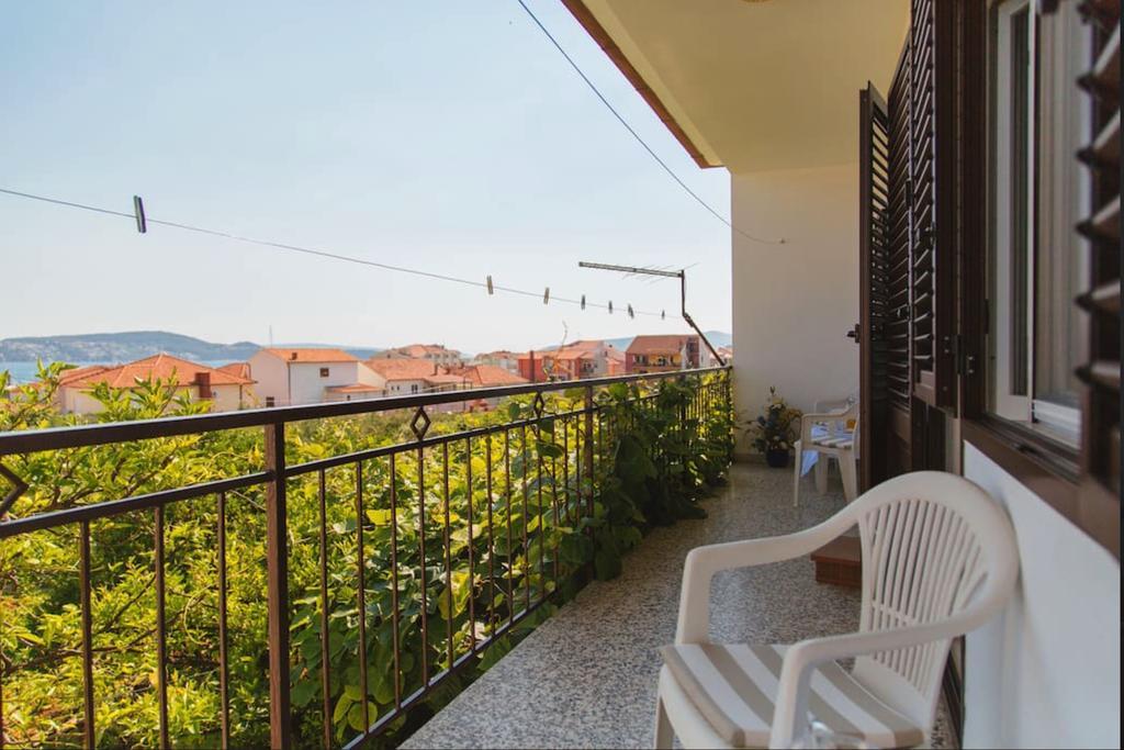 House Mariposa Hotel Trogir Bagian luar foto